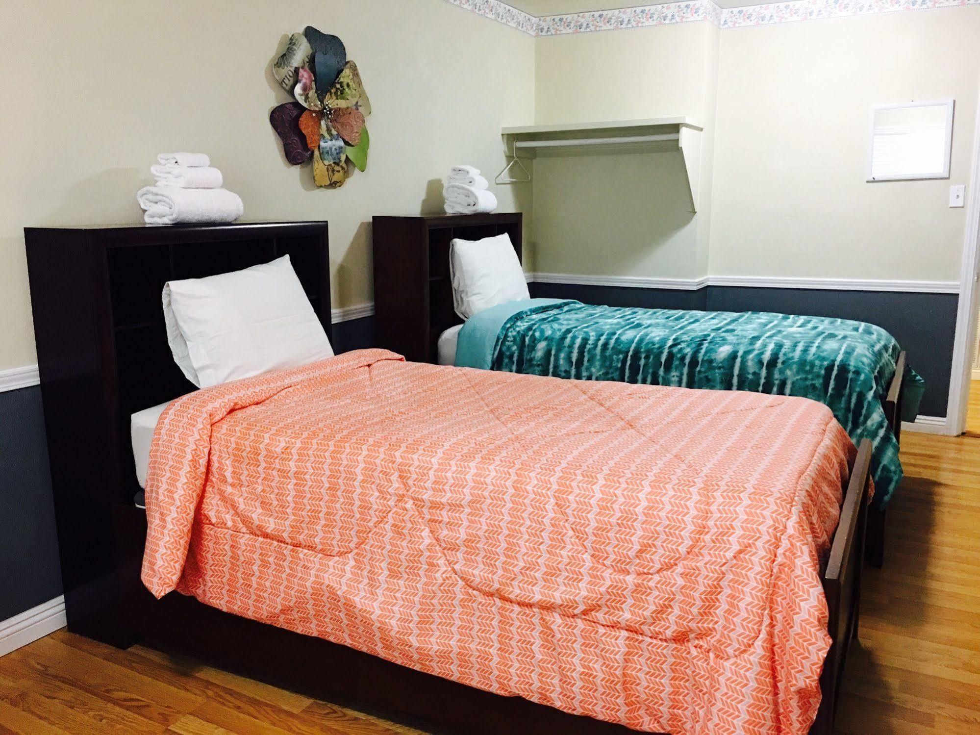 Travelers Bed & Breakfast Hostel ลาสเวกัส ภายนอก รูปภาพ